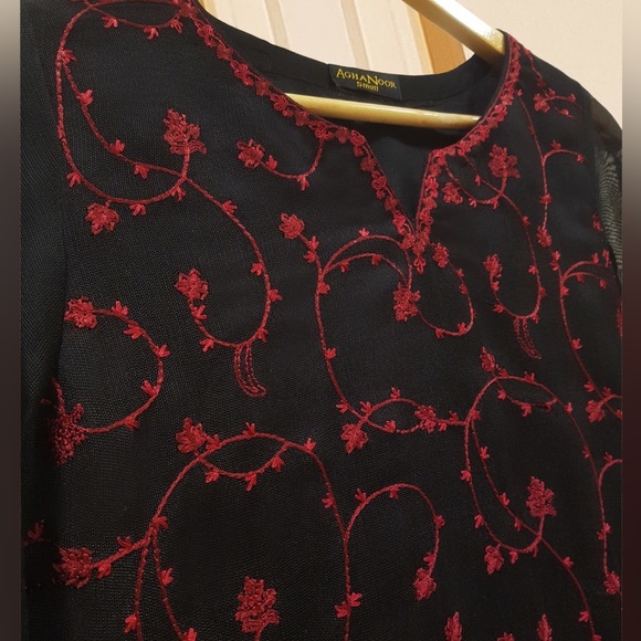 Original Agha Noor 3 PIECE - PURE COTTON NET EMBROIDERED SUIT - Picture 3 of 9